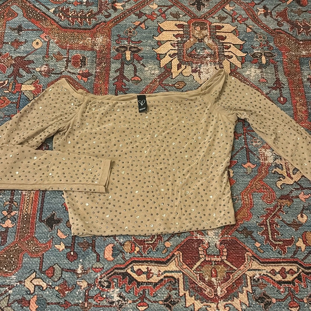 Sparkly Windsor cropped long sleeve